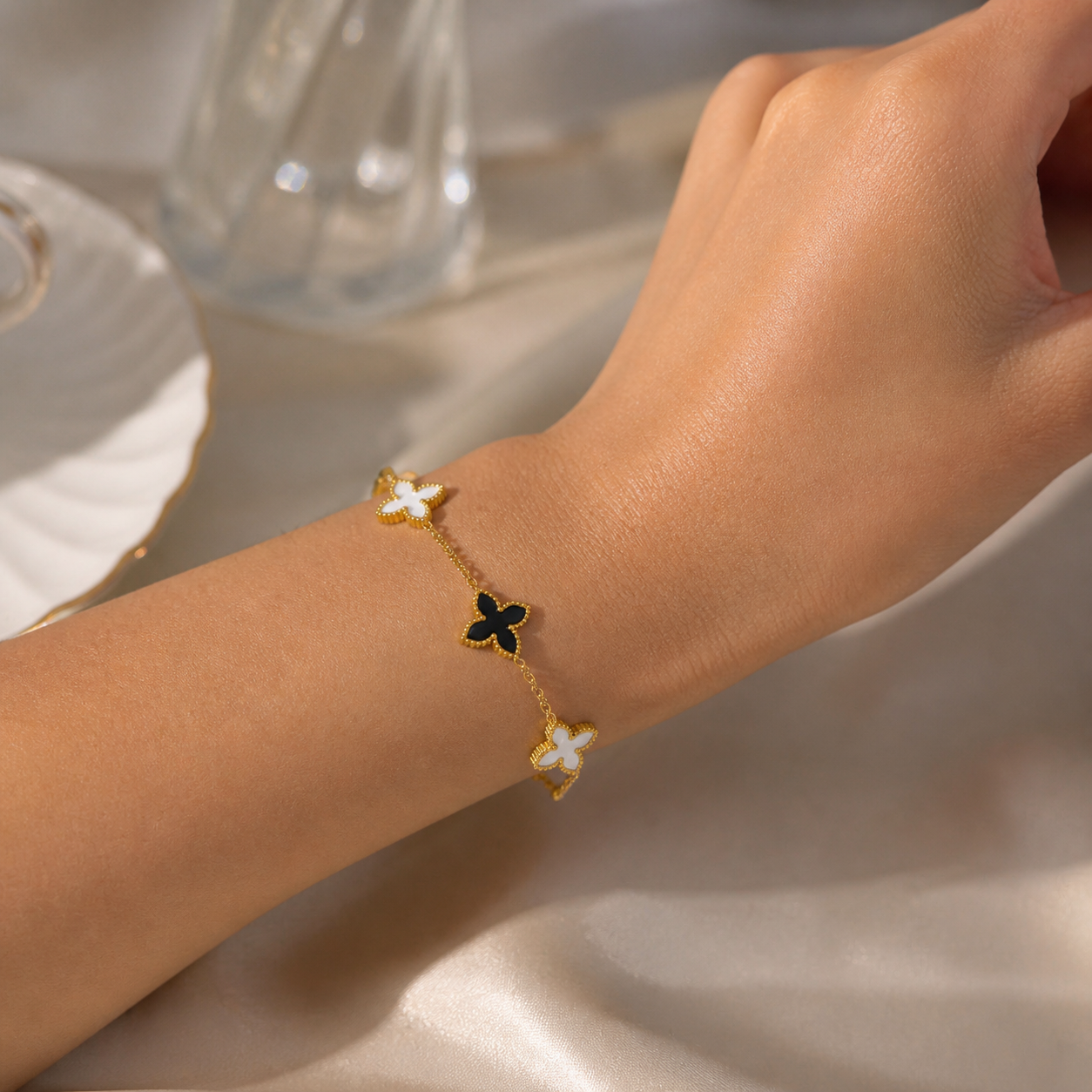 Editorial Wrist Waterproof Bracelet