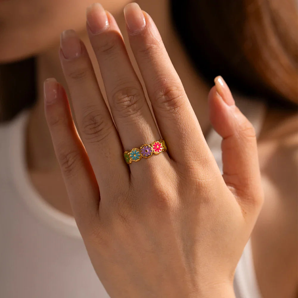 Elenya Daisy Waterproof Ring